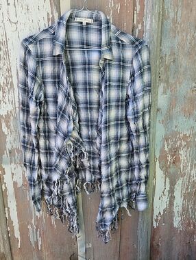 Willow & Clay Navy, White and Gray Plaid Fringed Button-Down Shirt